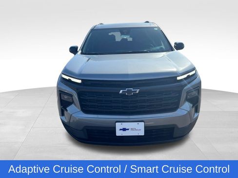 Used 2026 Chevrolet Traverse LT w/ Midnight/Sport Edition AWD/4WD image 10