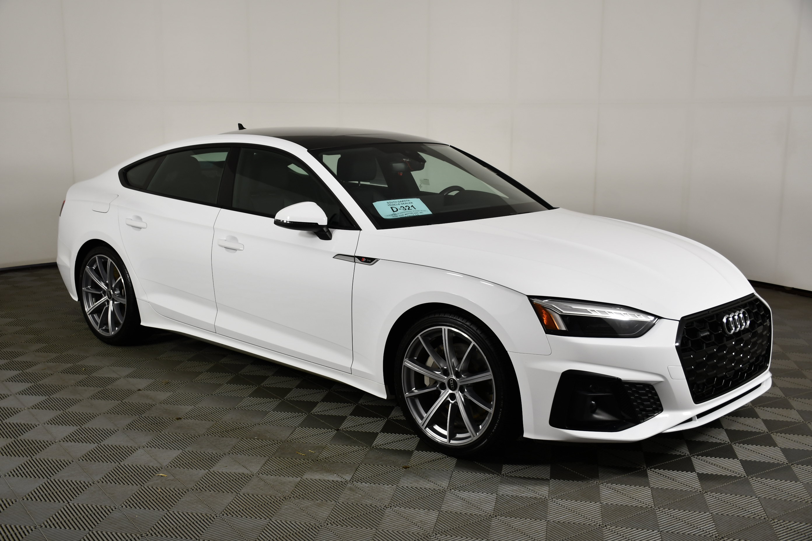 Used 2025 Audi A5 2.0T Premium AWD/4WD image 4