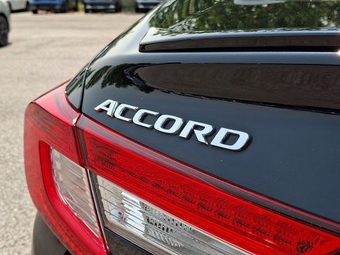 Used 2021 Honda Accord Sport image 30