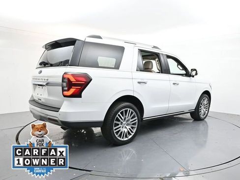 Used 2023 Ford Expedition Limited image 8