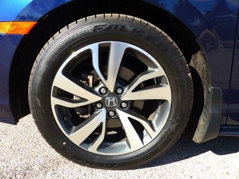 Used 2023 Honda Odyssey Touring image 13