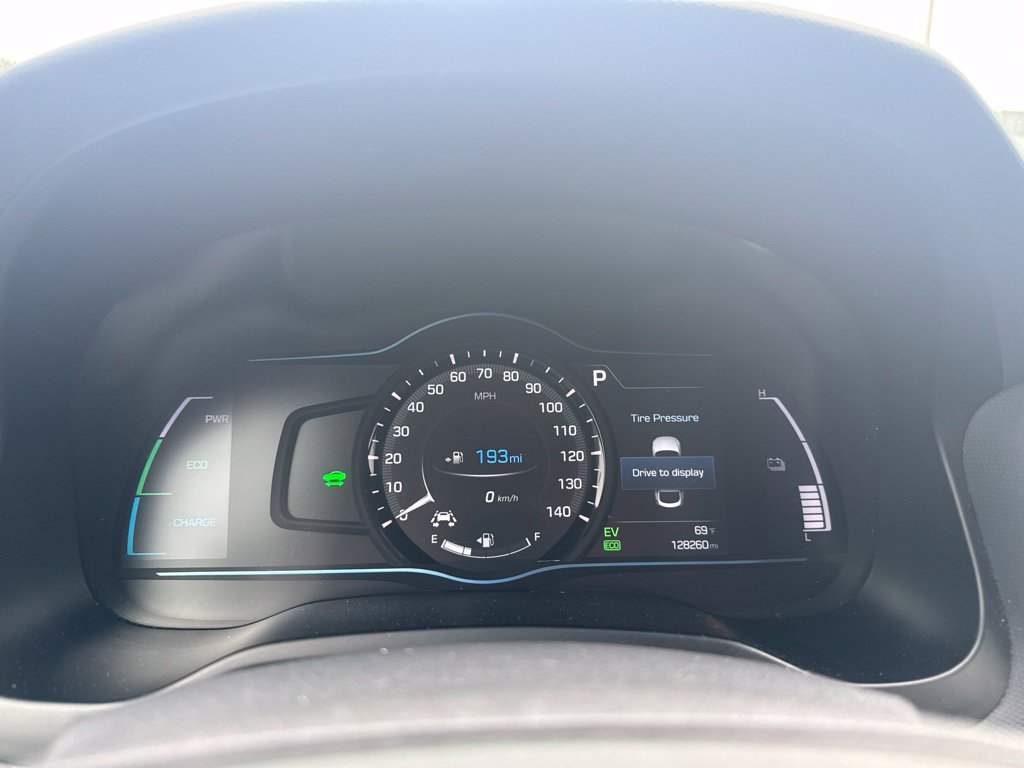 Used 2019 Hyundai Ioniq SEL FWD image 10