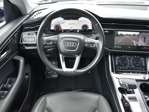 Used 2020 Audi Q8 Prestige w/ Prestige Package AWD/4WD image 12