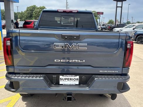 New 2026 GMC Sierra 2500 Denali Ultimate AWD/4WD image 4