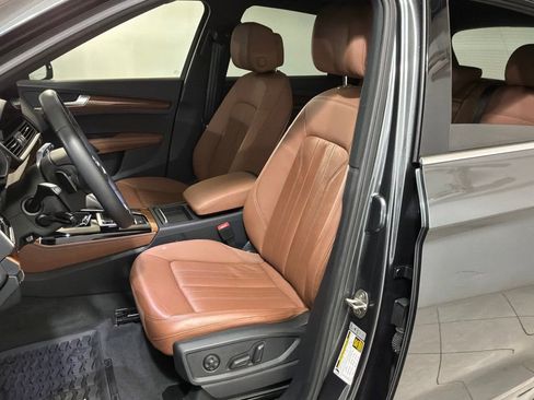 Used 2022 Audi Q5 2.0T Premium Plus w/ Premium Plus Package image 7