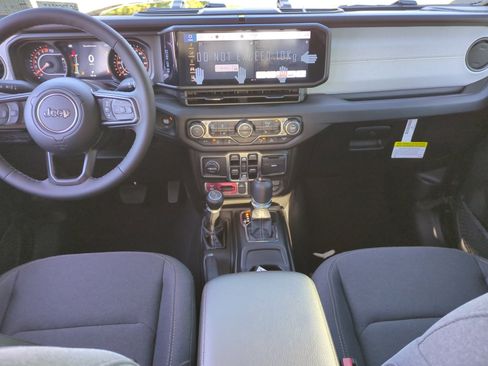 New 2026 Jeep Gladiator Willys image 20