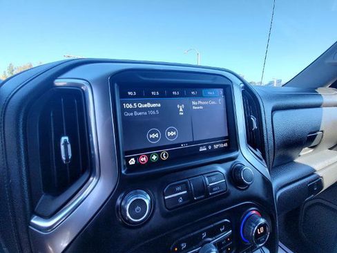 Used 2021 Chevrolet Silverado 1500 LT image 13