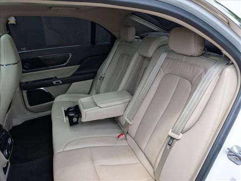 Used 2018 Lincoln Continental Reserve AWD/4WD image 22