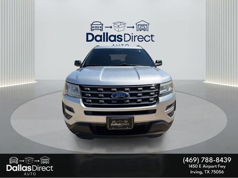 Used 2017 Ford Explorer 4WD image 3