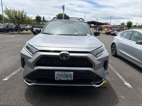 Used 2021 Toyota RAV4 XSE w/ Premium Package AWD/4WD image 2