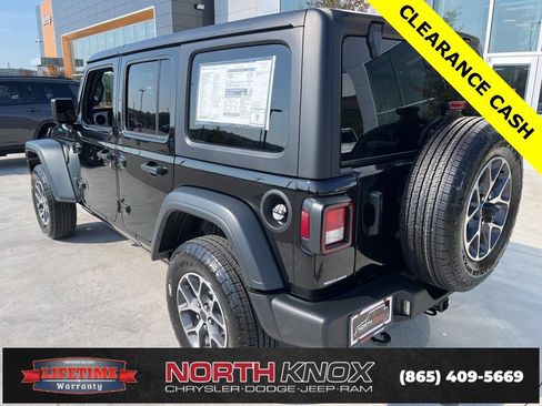 New 2025 Jeep Wrangler Unlimited Sport image 17