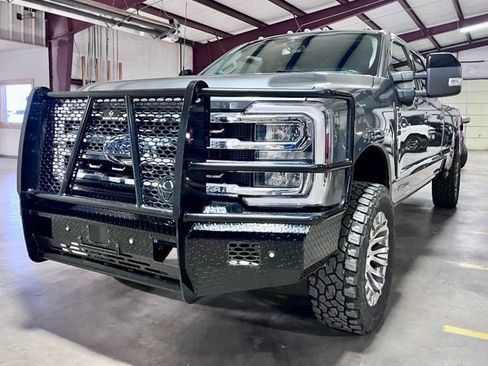 Used 2024 Ford F250 Lariat w/ Lariat Ultimate Package AWD/4WD image 6