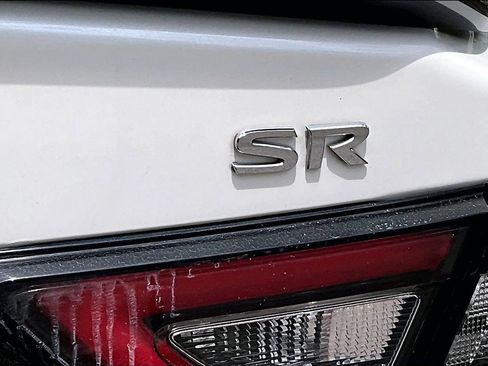 Used 2023 Nissan Maxima SR w/ Sport Mat Group FWD image 21