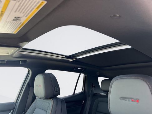 New 2026 GMC Terrain AT4 w/ Convenience Package III AWD/4WD image 25