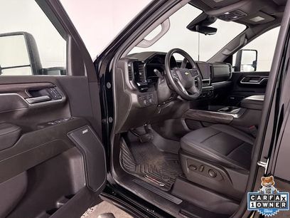 Used 2025 Chevrolet Silverado 2500 LTZ w/ LTZ Premium Package