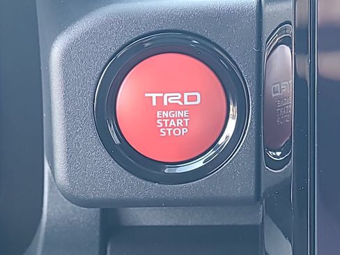 New 2026 Toyota 4Runner TRD Off-Road Premium AWD/4WD image 28