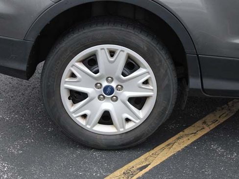 Used 2013 Ford Escape S FWD image 8