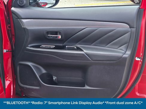 Used 2019 Mitsubishi Outlander SEL image 6