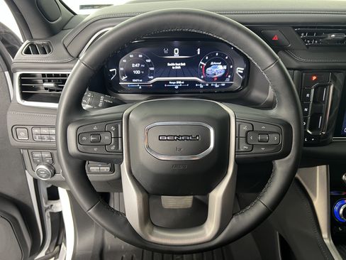 Used 2023 GMC Yukon XL Denali w/ Max Trailering Package AWD/4WD image 28