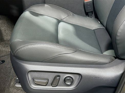 New 2025 Toyota 4Runner Limited image 19