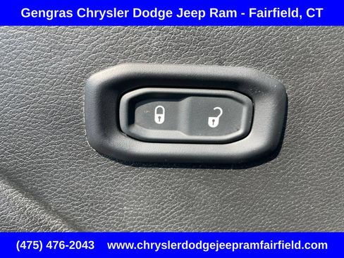 Used 2023 Jeep Wrangler Unlimited Sport AWD/4WD image 42