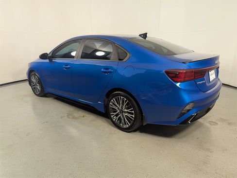 Used 2023 Kia Forte GT-Line w/ GT-Line Premium Package image 5