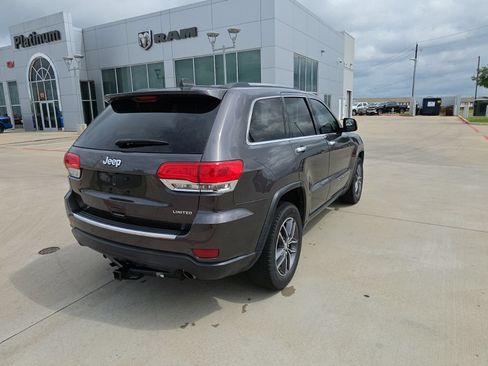 Used 2017 Jeep Grand Cherokee Limited RWD image 5