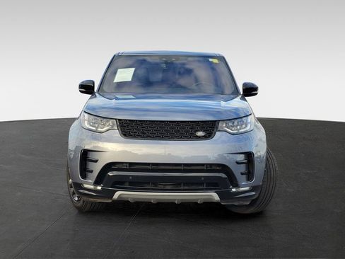 Used 2020 Land Rover Discovery Landmark image 2