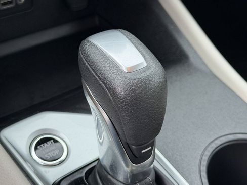 Used 2025 Nissan Altima 2.5 SV FWD image 20