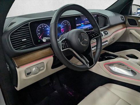 Certified 2024 Mercedes-Benz GLE 350 4MATIC image 10