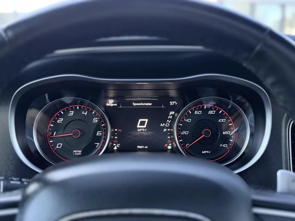 Used 2015 Dodge Charger SXT w/ AWD Plus Group image 15