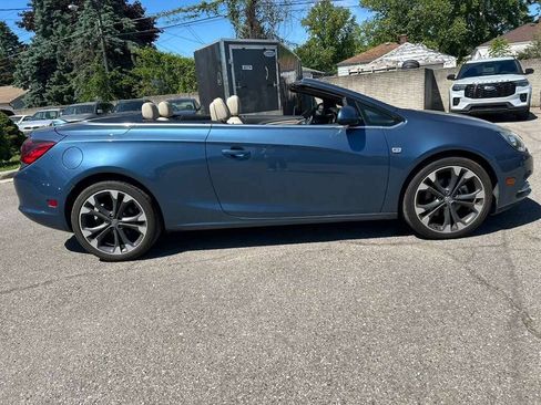 Used 2016 Buick Cascada Premium FWD image 4