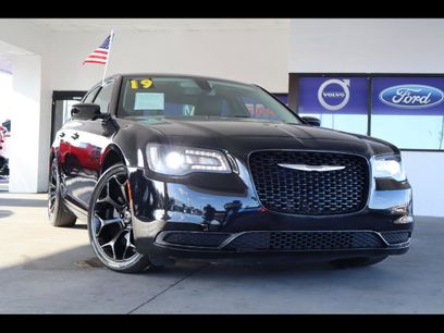 Used 2019 Chrysler 300 Touring w/ Sport Appearance Package