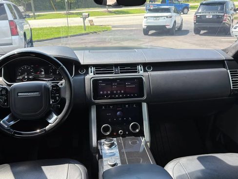 Used 2019 Land Rover Range Rover Supercharged AWD/4WD image 8
