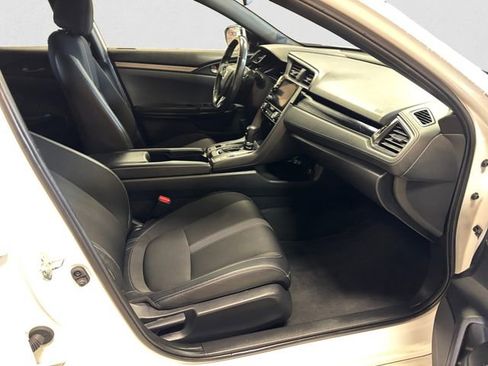 Used 2021 Honda Civic Sport image 16