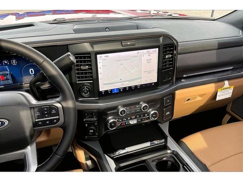 Used 2025 Ford F450 Lariat w/ Lariat Ultimate Package AWD/4WD image 7