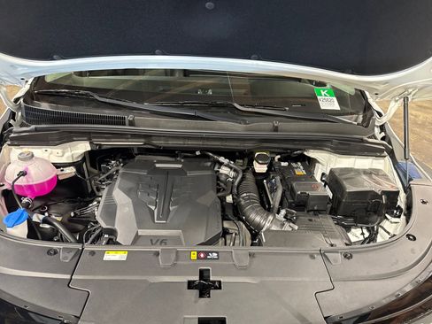 New 2026 Kia Carnival EX image 31