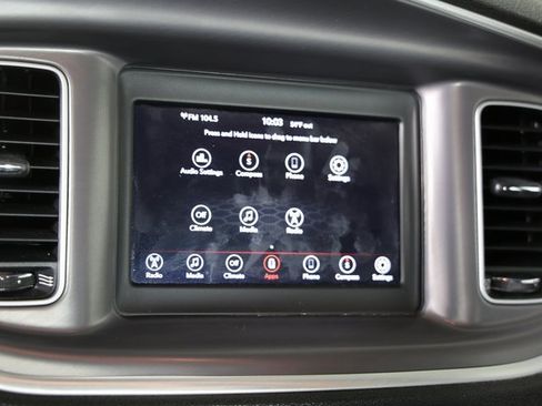 Used 2022 Dodge Charger SXT image 16