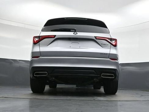 Used 2023 Acura MDX SH-AWD image 32