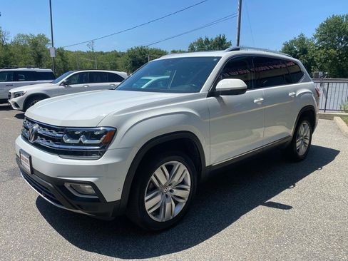 Used 2018 Volkswagen Atlas SEL Premium AWD/4WD image 4