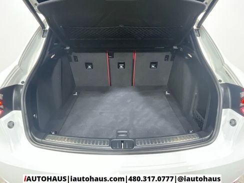 Used 2017 Porsche Macan image 36