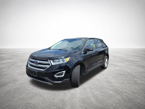 Used 2018 Ford Edge SEL w/ Equipment Group 201A AWD/4WD image 4