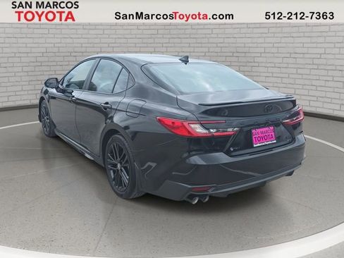 Used 2026 Toyota Camry SE FWD image 8