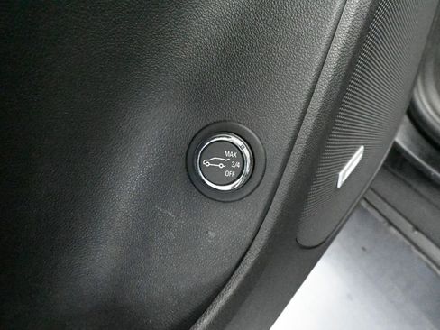 Used 2020 Chevrolet Blazer RS image 23