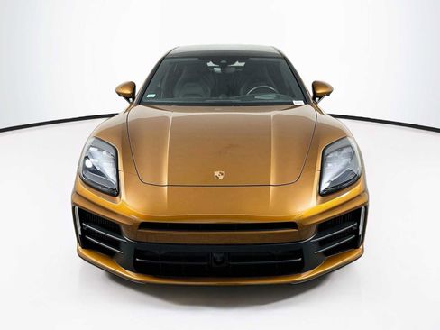 Certified 2025 Porsche Panamera 4 AWD/4WD image 6