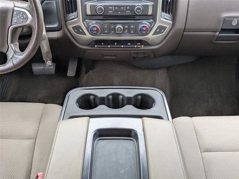 Used 2018 Chevrolet Silverado 1500 LT w/ Texas Edition image 21