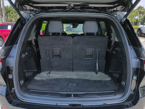 Used 2021 Jeep Grand Cherokee L Laredo AWD/4WD image 13