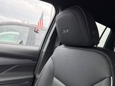 New 2026 Buick Enclave Sport Touring image 24