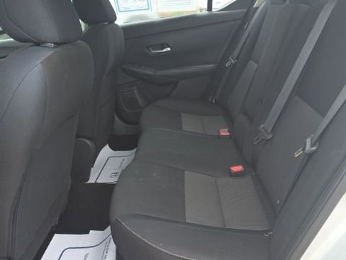 Used 2022 Nissan Sentra SV image 8