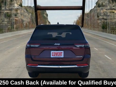 New 2025 Jeep Grand Cherokee Laredo X w/ Luxury Tech Group I RWD image 9